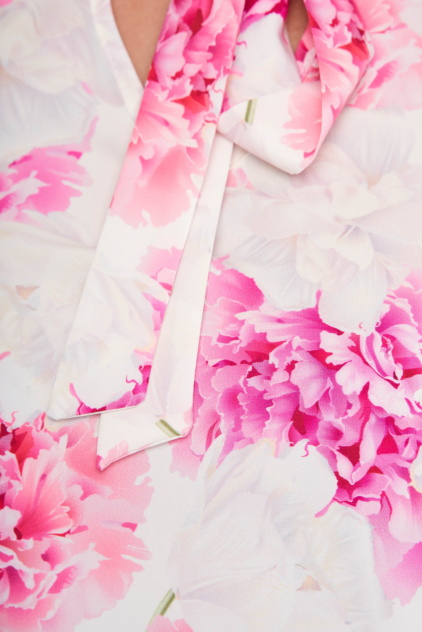 Women`s Blouse With Floral Print Thin Fabric