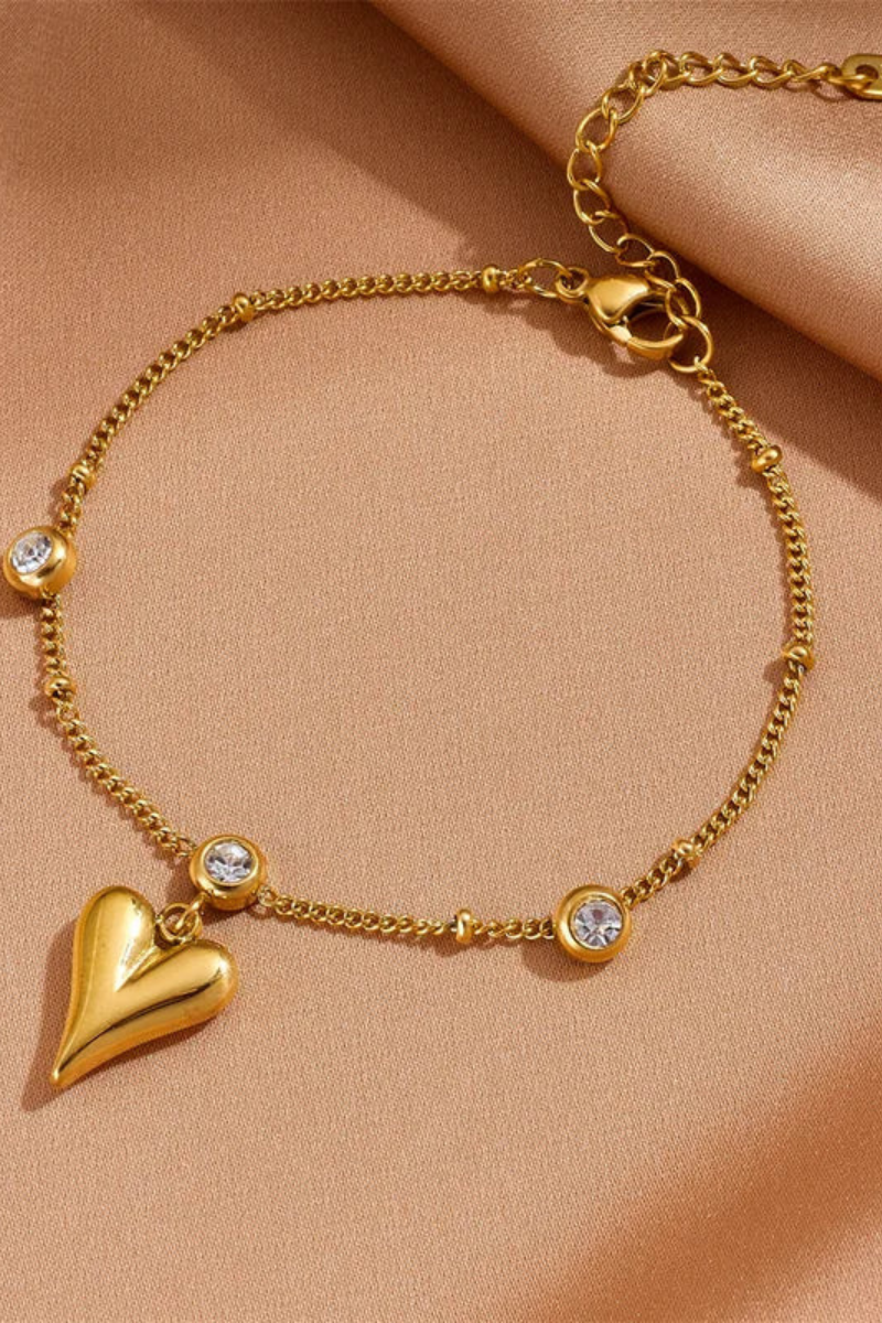 Títanstál 18K gullhúðað hjartalaga armband með sirkonsteinum
