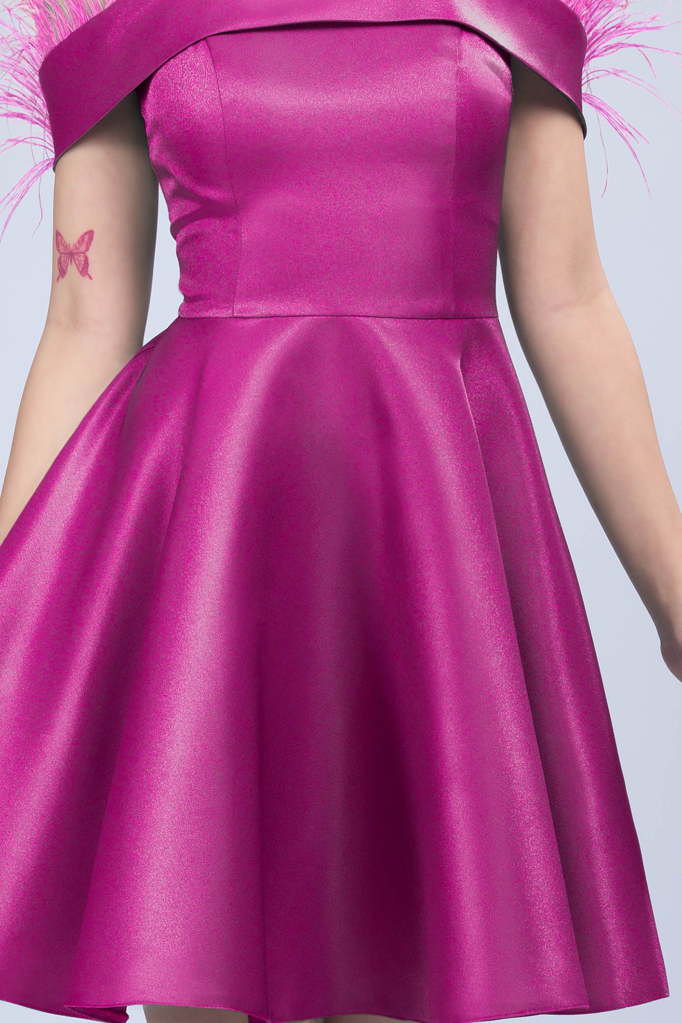 Fuchsia Dress Pearl Taffeta And Feathers Cloche