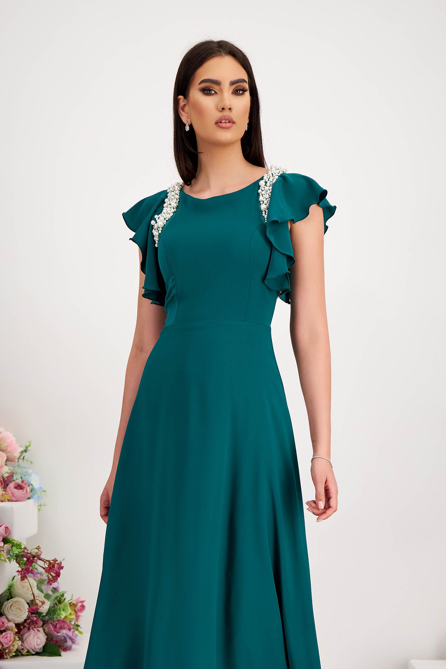 Green Long Voile Dress With Frills And Pearl Appliqués On The Shoulders