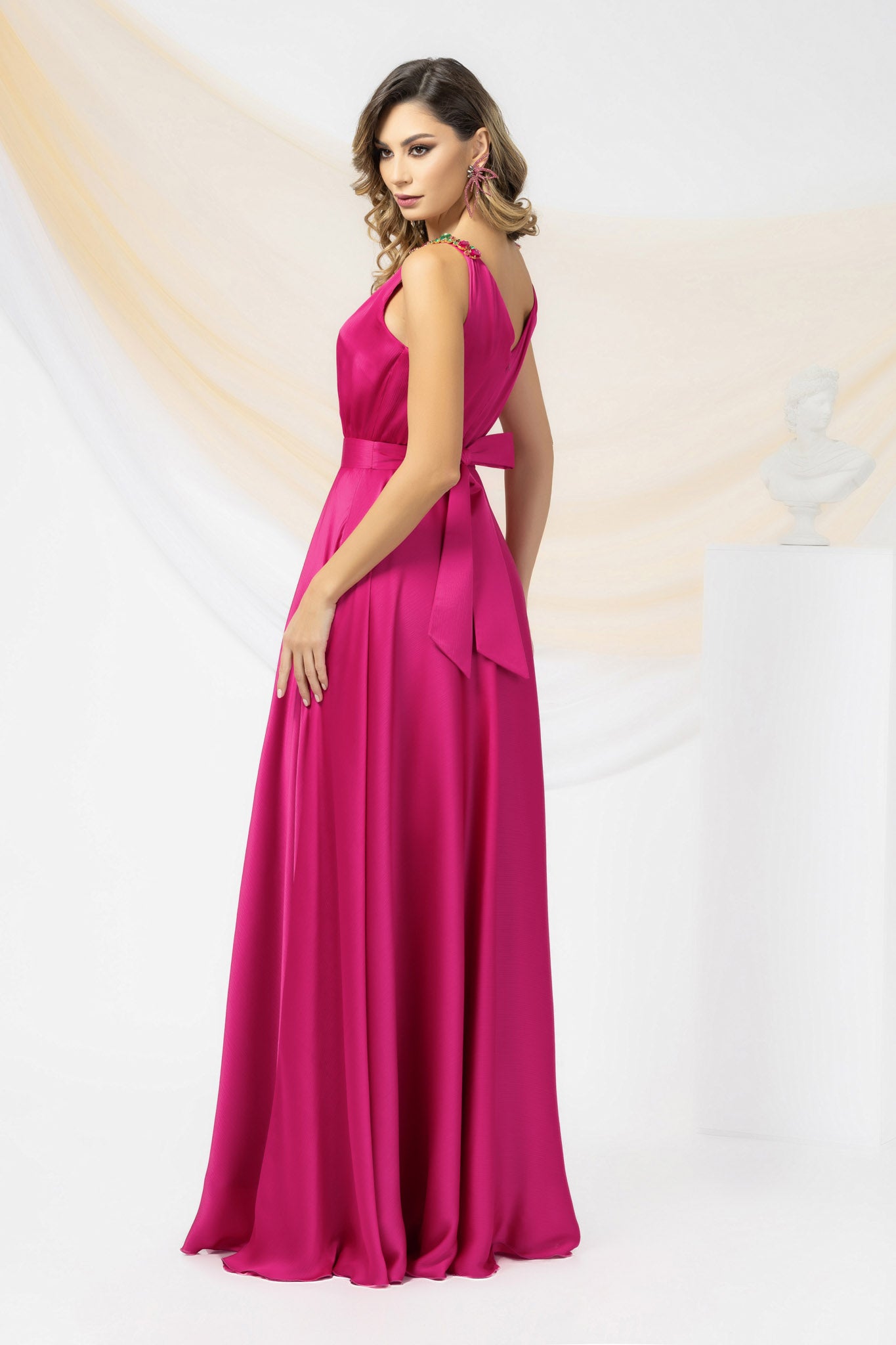 Fuchsia Long Sleeveless Occasional Dress With Detachable Drawstring And Crystal Buckle