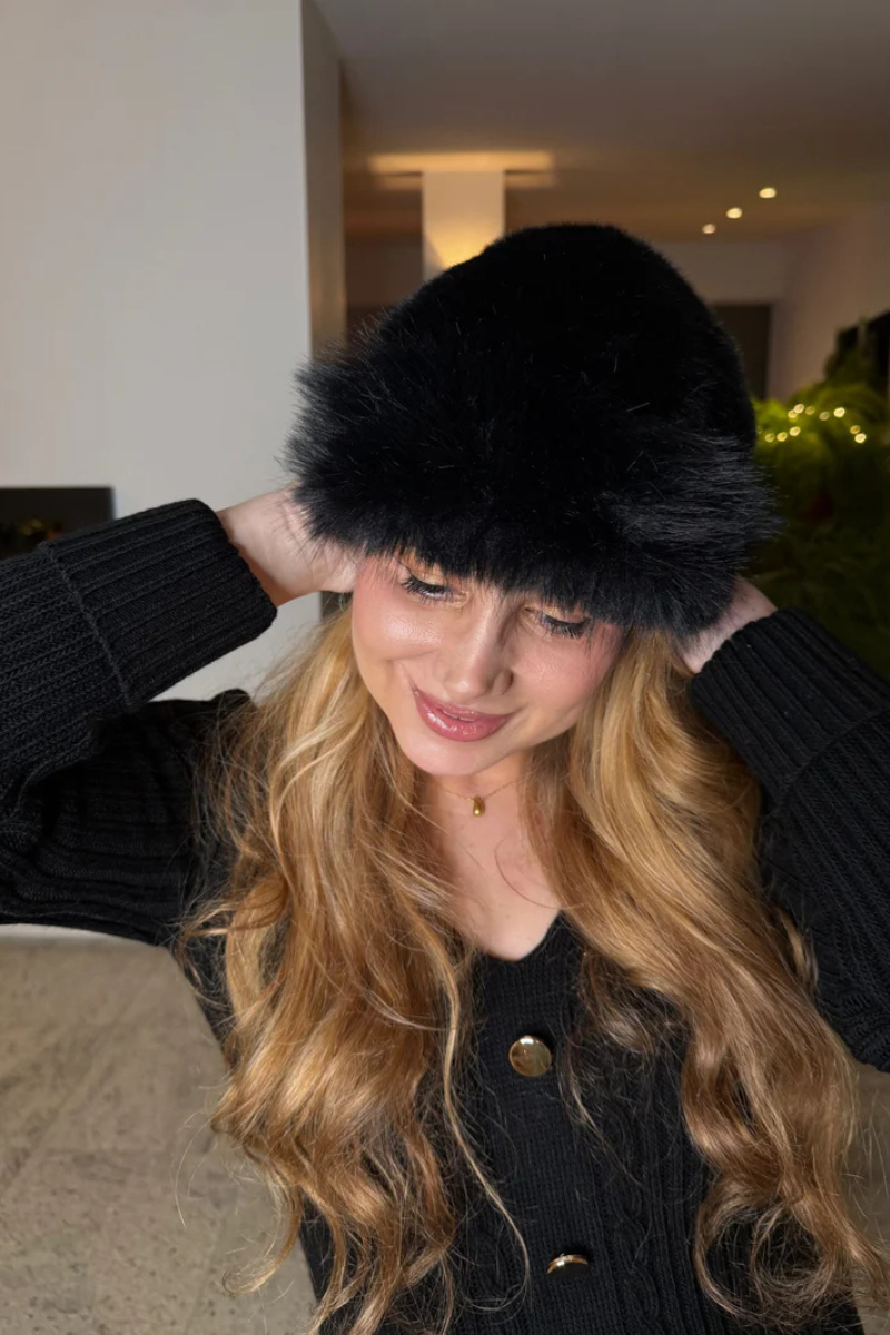 Elegant Black Faux Fur Beanie Hat