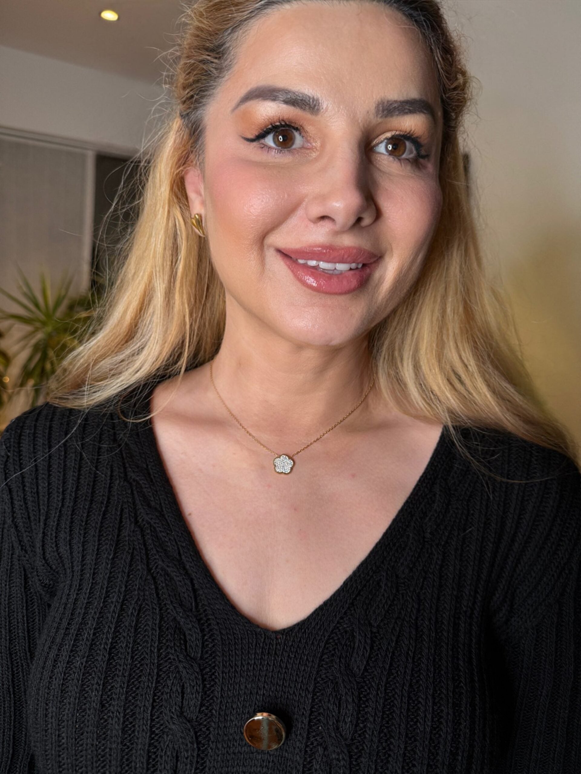 18K gullhúðað blómahálsmen úr ryðfríu stáli