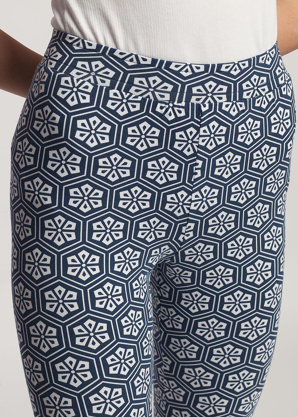 Dökkbláar leggings úr Tencel™ modal