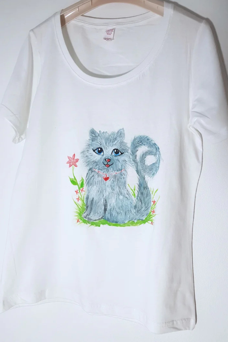Handpainted T-Shirt Joy the Happy Cat