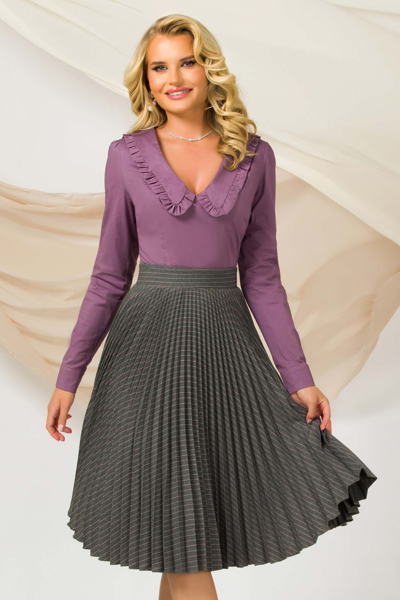 Lilac Poplin Shirt With Deep Cleavage And Ruffle Collar