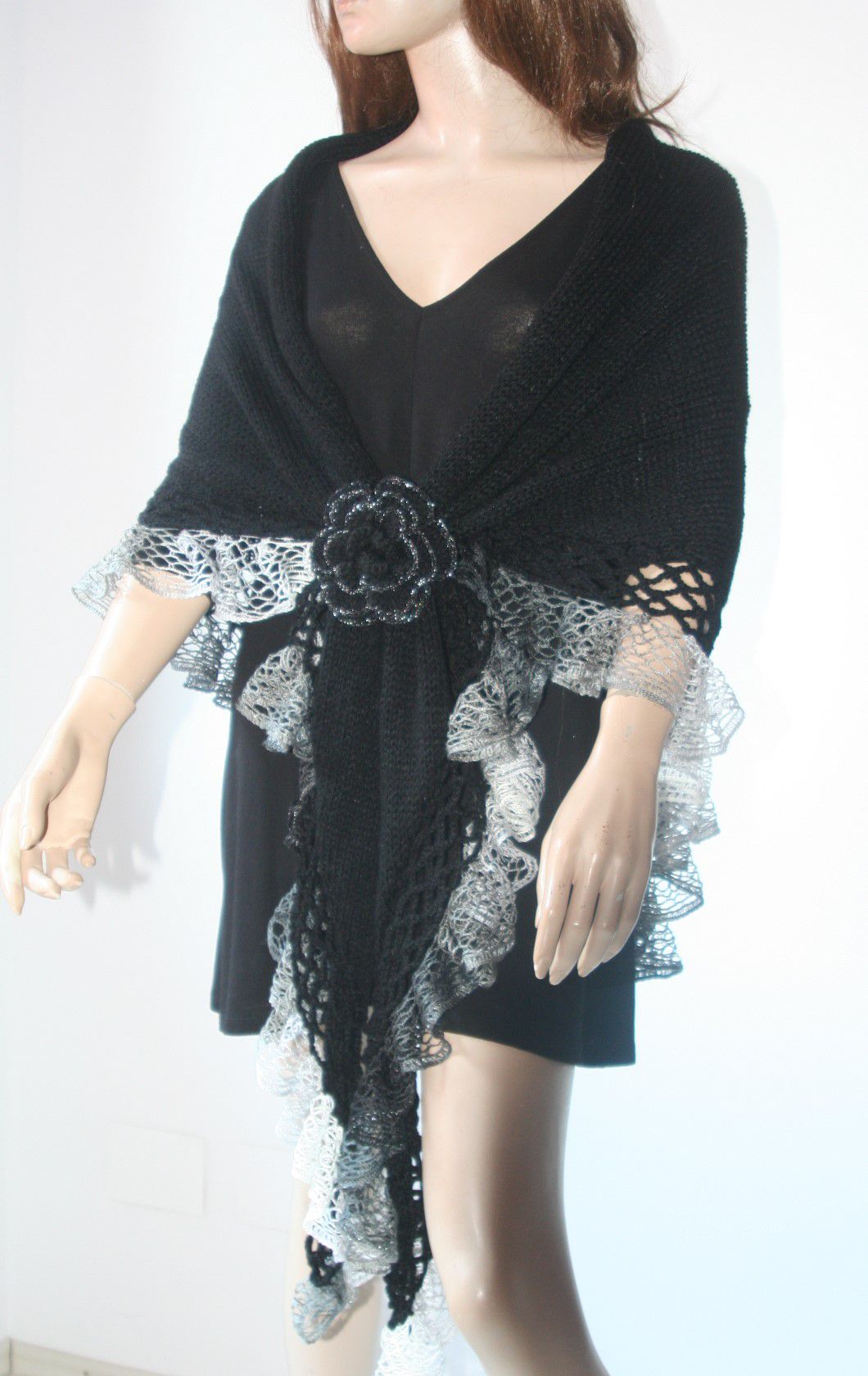 Elegant Black Shawl