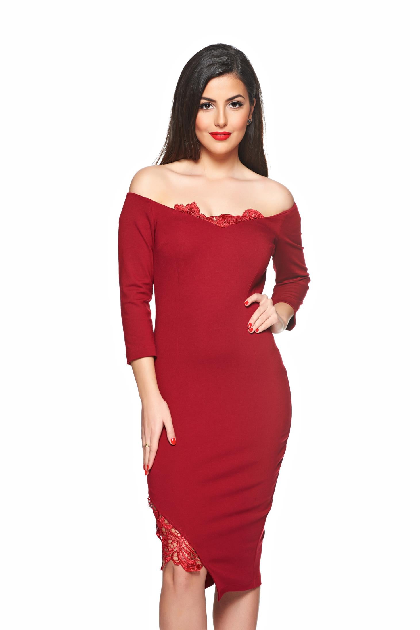 Diva Spirit Sensuality Burgundy Dress