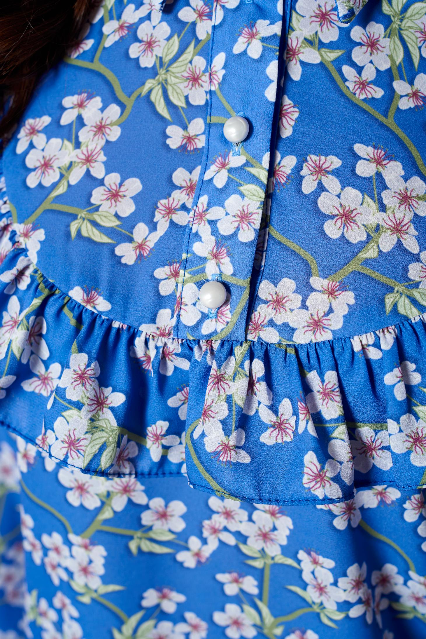 Timeless Mood Blue Blouse