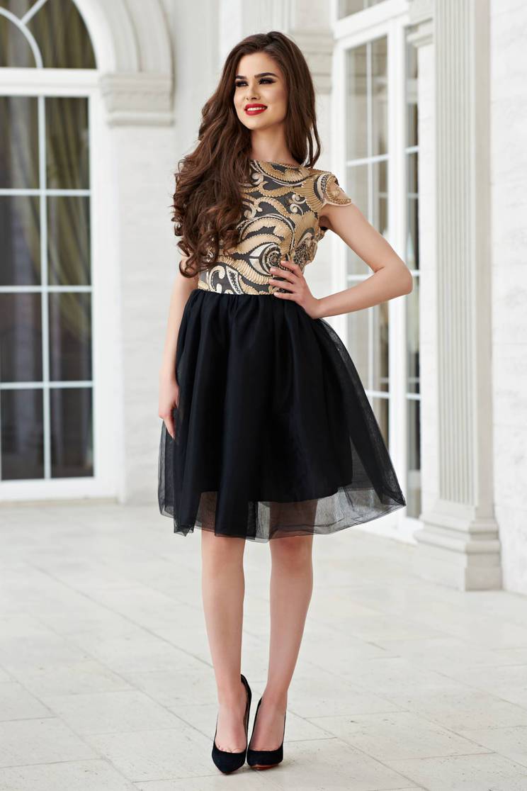 Black tulle cloche dress with back cut