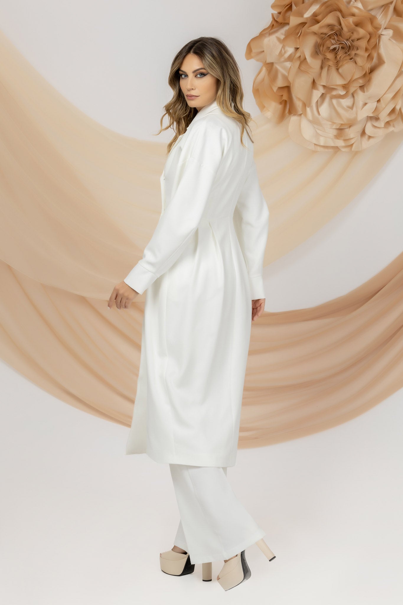 White Overcoat Cambered With Two Rows Of Buttons