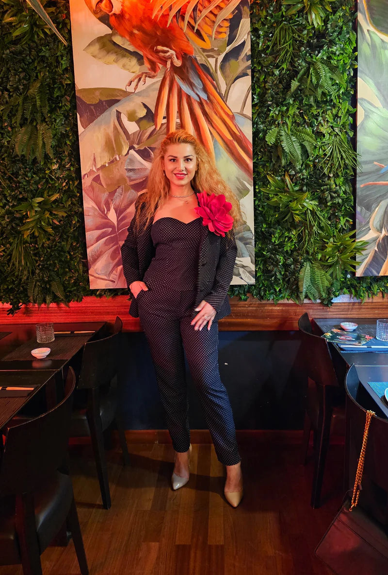 Signature 3-Piece Set – Blazer, Corset Blouse & Tailored Trousers detachable flower