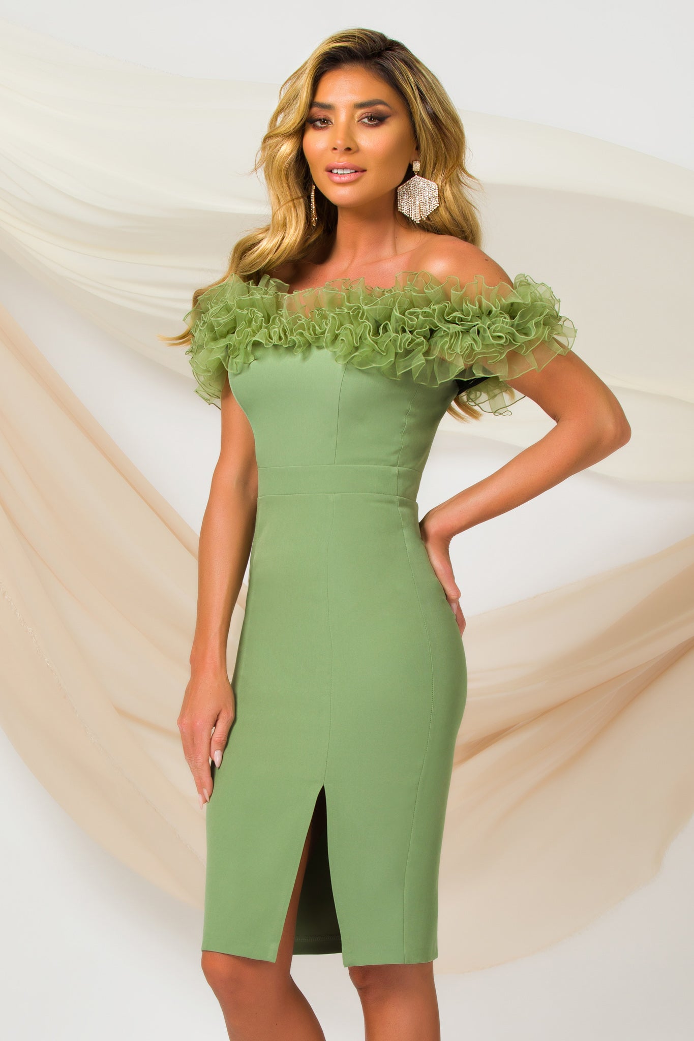 Green Occasion Dress On Shoulders With Organza Ruffles