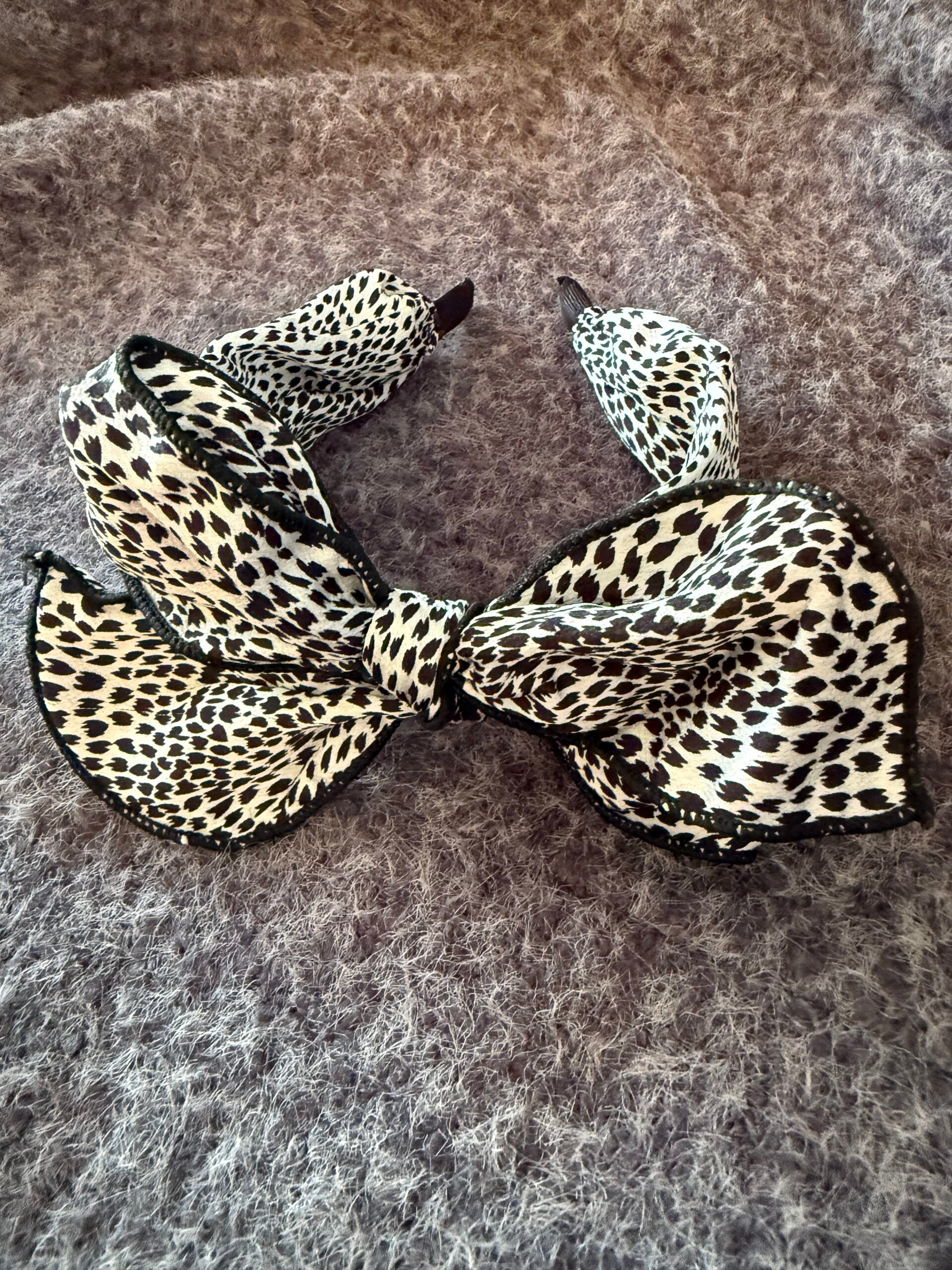 Chic Leopard Beige Print Bow Headband