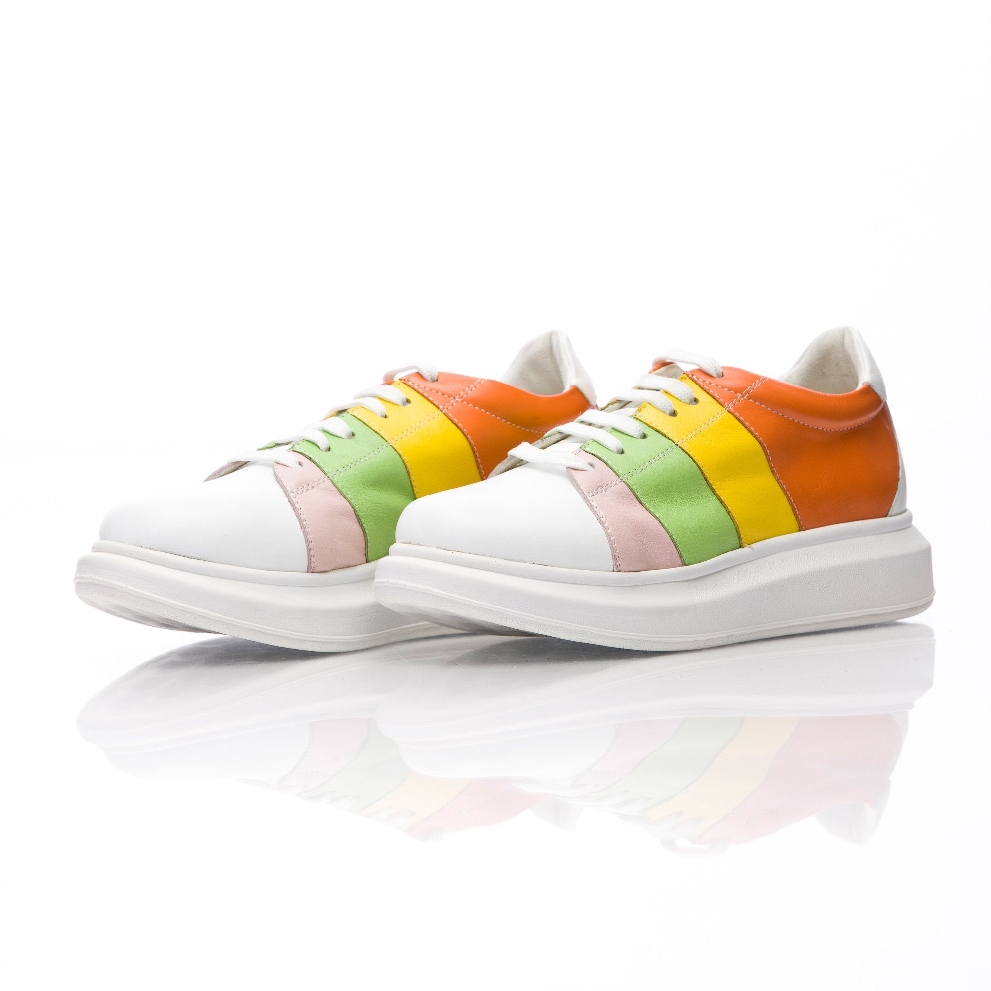 Coloured Casual Shoes Made Of Natural Leather