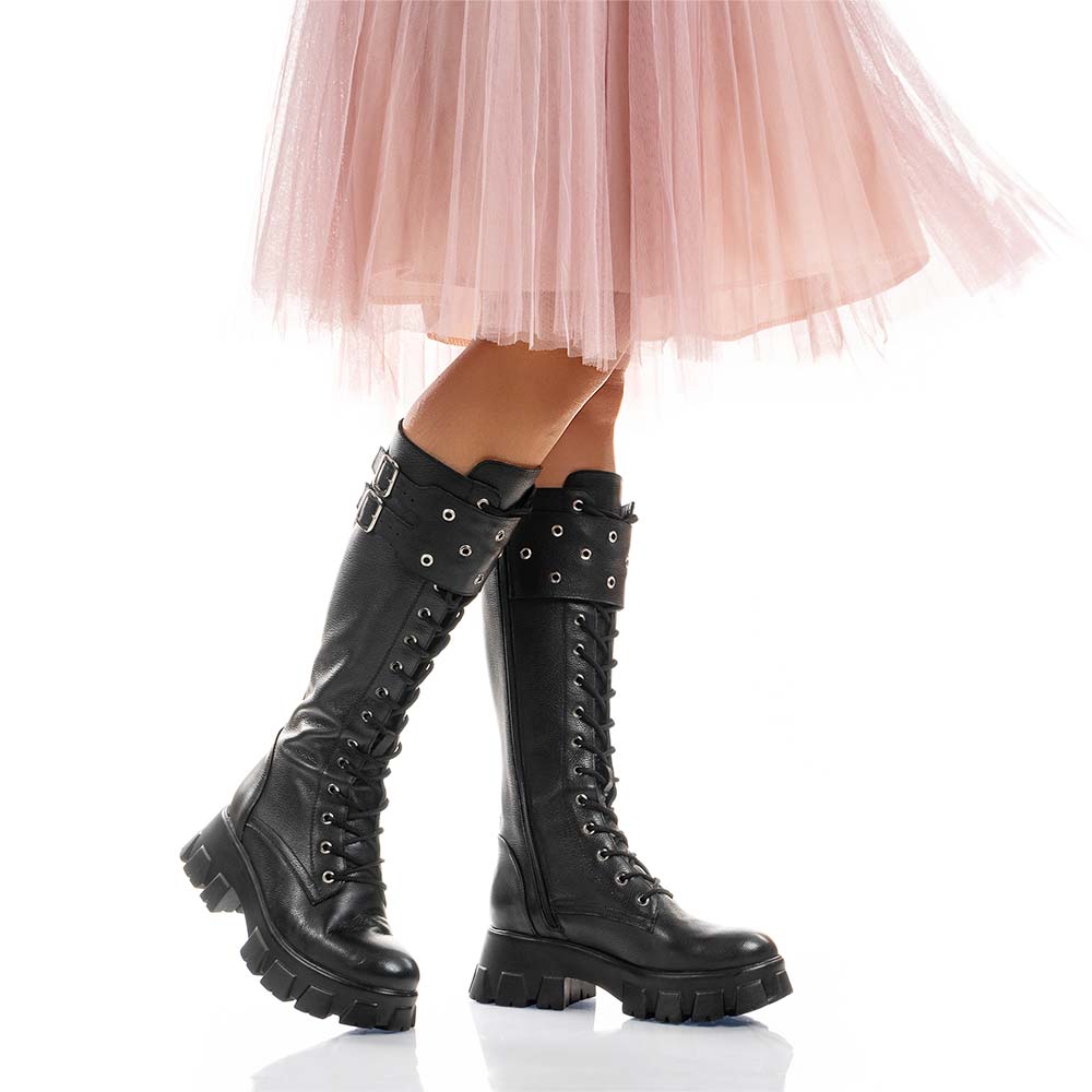 Black Boots Natural Leather With Lace