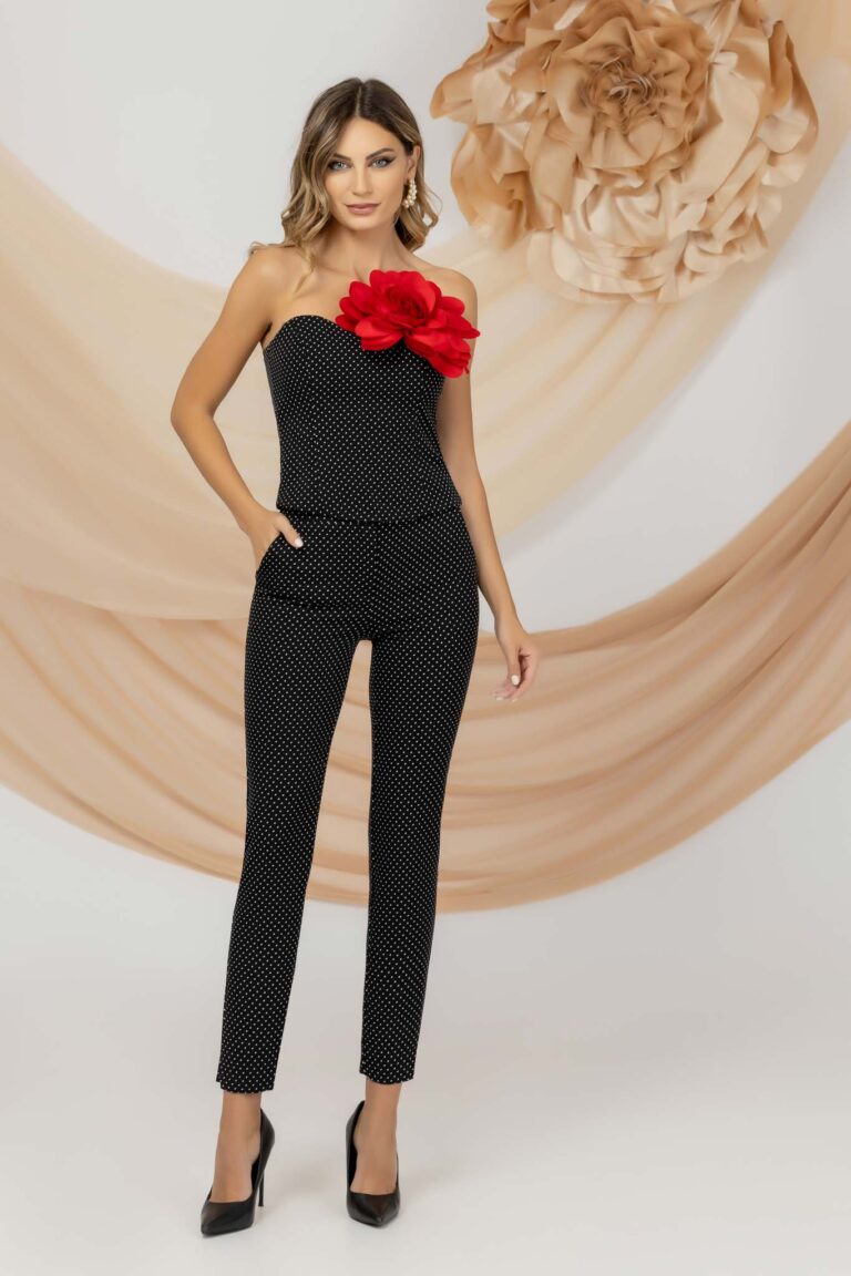 Tapered Office Trousers With A Discreet Slit On The Side