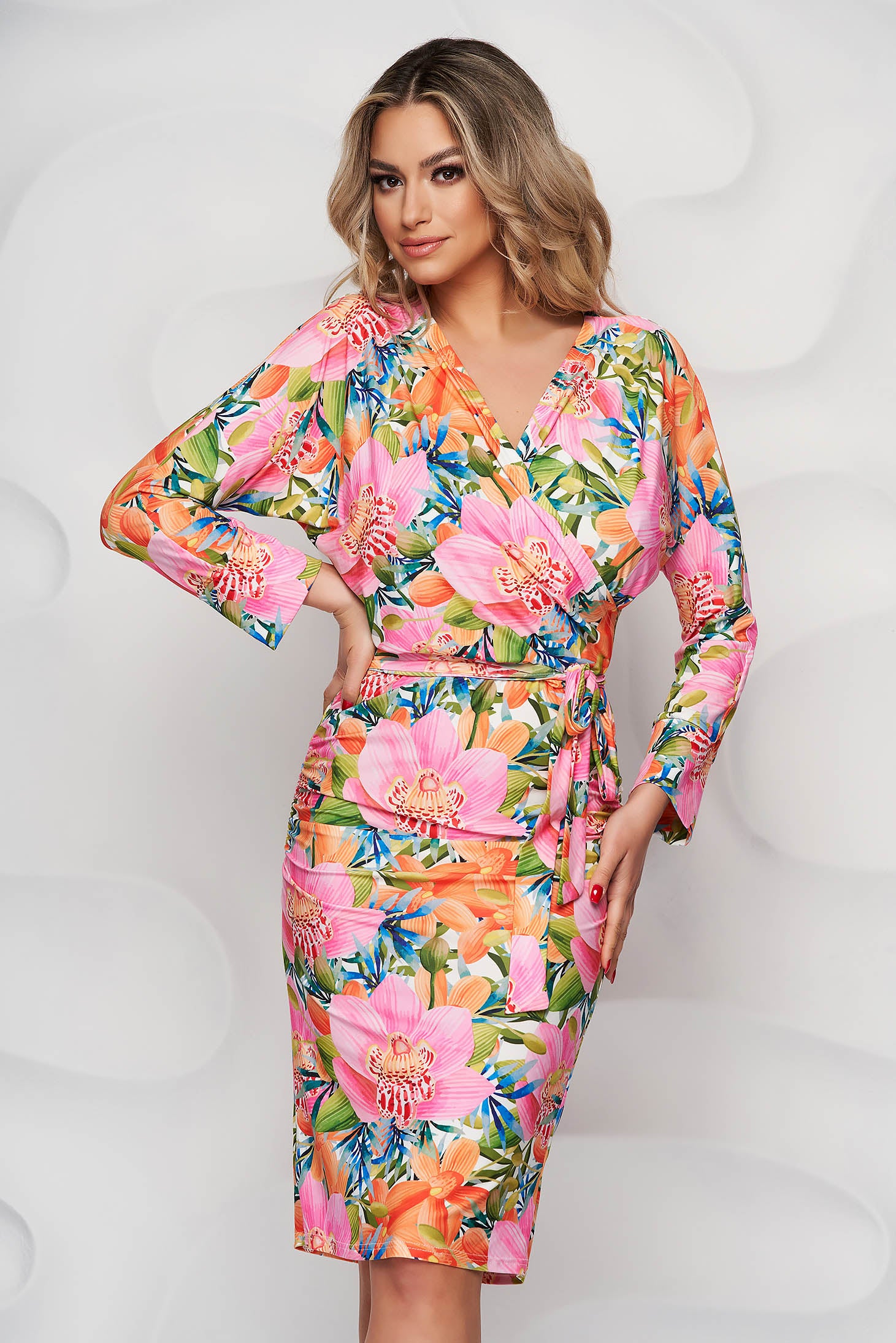 Dress With Floral Print Midi Pencil From Elastic Fabric With V-Neckline