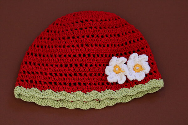 Crochet Hat Red & White Flowers