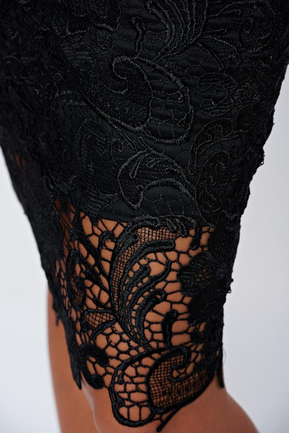 Black Elegant Laced Skirt With Inside Lining