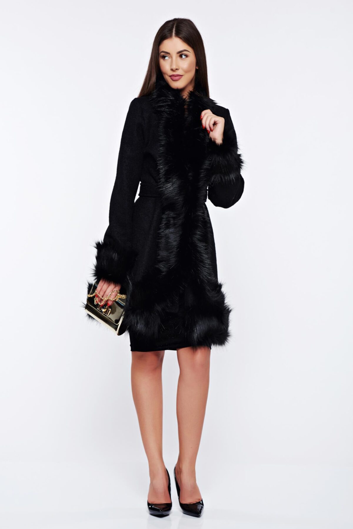 Black Elegant Coat Of Wool With Faux Fur Details