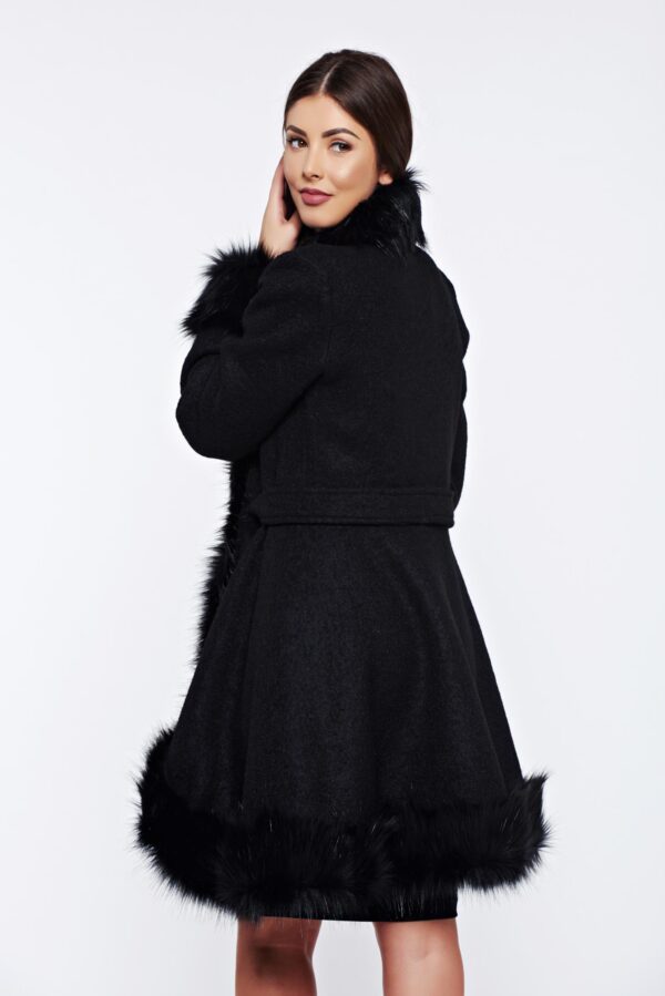 Black Elegant Coat Of Wool With Faux Fur Details