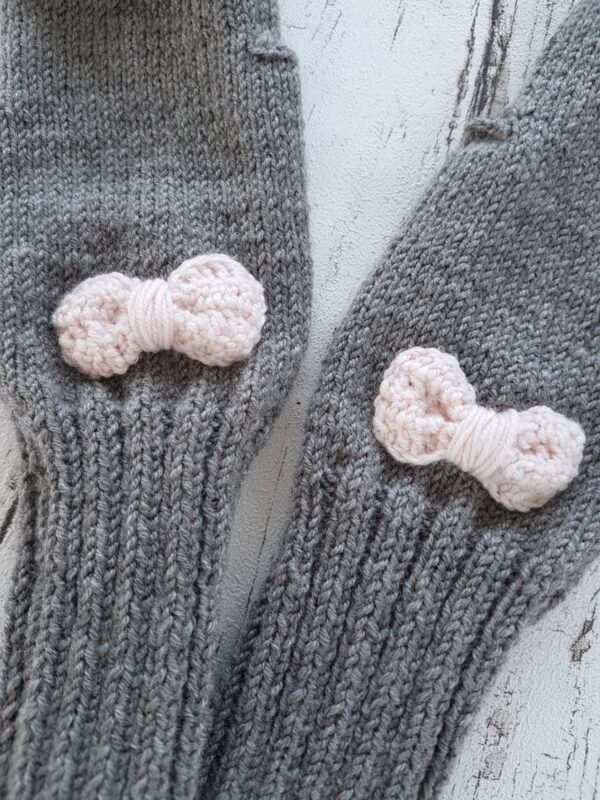 Gray -Very Soft Pink Bow Fingerless Mittens