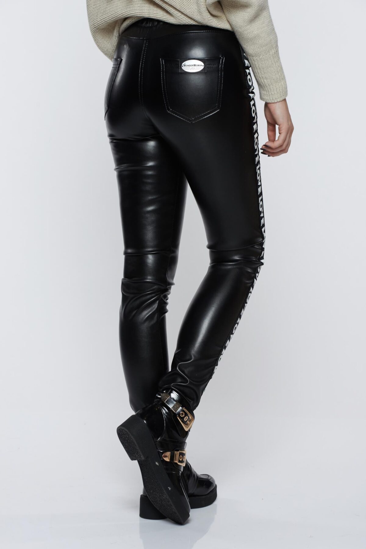 Black Trousers Casual With Medium Waist Of Ecological Leather
